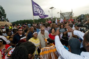 Opening brug Ballast Nedam in binnenland Suriname