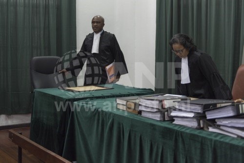 watermarked_52102948